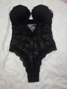 Lace Bodysuit - Black