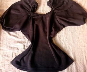 Black Puff Sleeve Top
