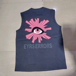Sleeveless Eye Graphic T-Shirt