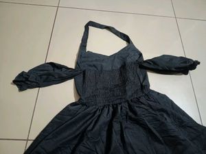 Off-Shoulder Black Dress Order On 1July And 20ff