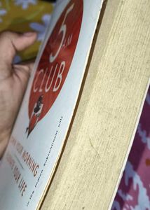 The 5 AM Club by Robin Sharma