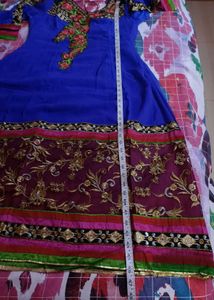 Vibrant Blue Embroidered Kurta bust 36, west 34,le