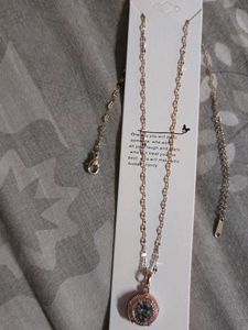 Elegant Pendant Necklaces (Set of 3)