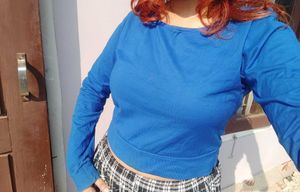 Crop long sleeve tee💙