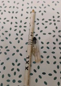 eyeshadow eyeliner pencil in golden