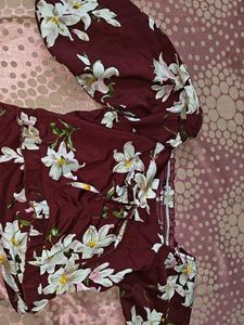 Chic Floral Print Top
