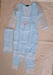 Pakistani Beautiful Suit Set With Dupatta