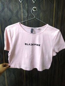 black pink T-shirt from H&M brand