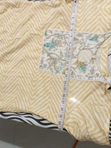 unused Fresh Yellow Striped Kurta with