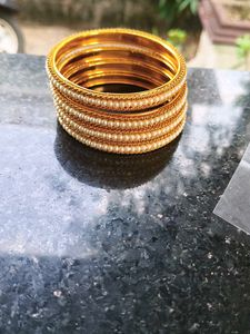 Set of 4 Gold &amp; Pearl Bangles
