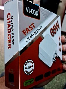 Vicon 65w Super Fast Charger 6.1A