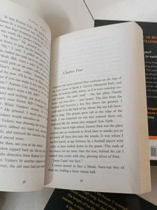 🪶 Gillian Flynn Book Set