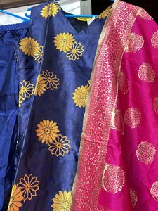Blue Kurta Pant And Dupatta Set