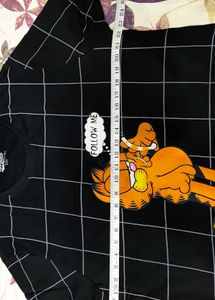 Garfield Graphic Tee