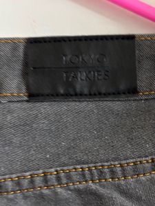 Stylish Grey Wide-Leg Jeans