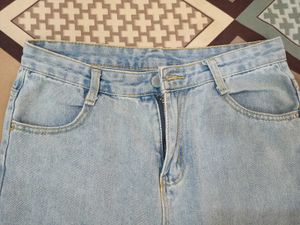 Urbanic Light Wash Jean