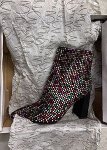 *100% Authentic* WildPair Women’s Ingridd Block