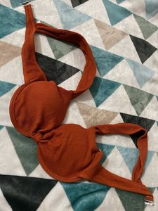 Stylish Ribbed Bikini Top