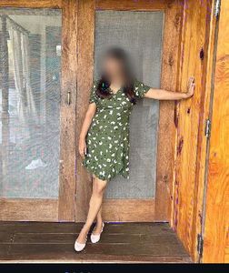 Chic Green Floral Mini Dress