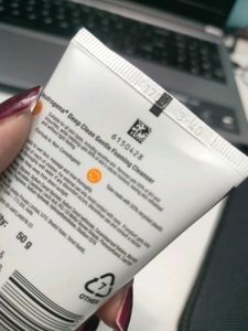 Neutrogena Deep Clean Gentle Foaming Cleanser
