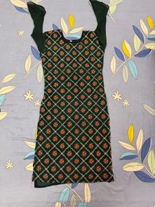 Elegant Green Embroidered Kurta Set
