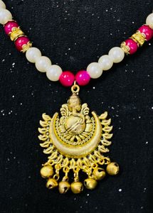 Ethnic Necklace with Earrings