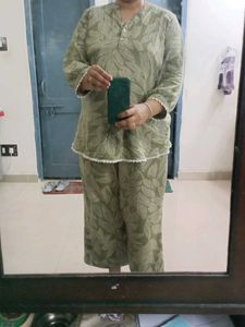 Green Leaf Print Kurta Set