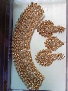 Elegant Rhinestone & Gold-tone Jewelry Set