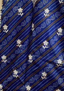 Elegant Blue Kurta with Intricate Embroidery