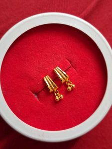 Elegant Gold Earrings