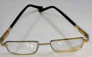Sun glasses Metal frame trend new stock totally