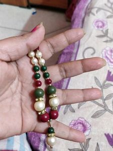Vintage Beaded Necklace &amp; Earring Set
