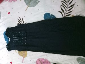 Elegant Navy Blue Kurta with Embellishments