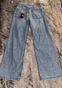 H&amp;M Ultra High Waist Baggy/Wide Ripped Jeans