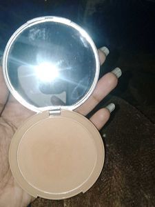 Kay Beauty Matte Compact
