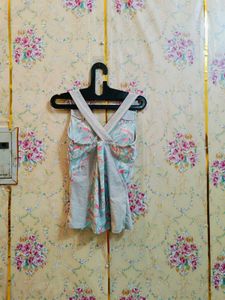 🇳🇿💫🎀Y2K Vibe Floral Print Camisole Top