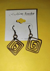 6+ Assorted Earrings Collection