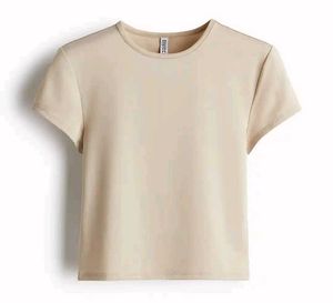Basic Crew Neck Tee