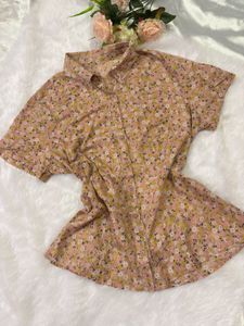 Chic Floral Print Short Sleeve Button-Up Top
