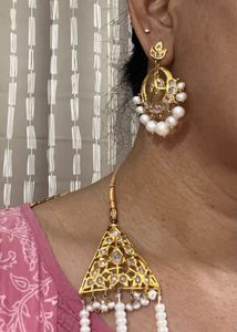 Elegant Pure Pearl &amp; Gold Satlada Necklace Set