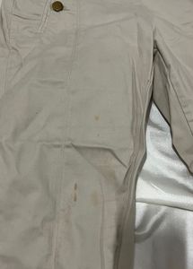 Chic beige cargo-style pants