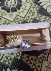 Sparkly Clutch with Chain Strap