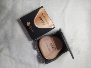 Face Canada 3 in 1 Compact Foundation