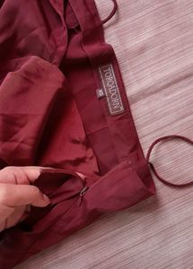 Elegant Maroon V-Neck Party Dress