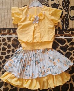 Adorable Floral Girls Dress