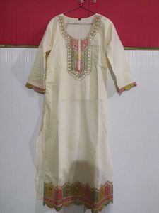Cream Kurta with Embroidery