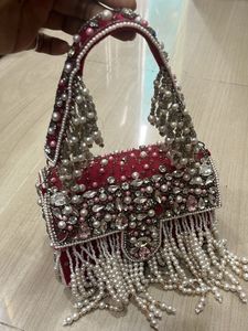 women clutch