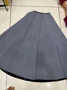 Elegant Lace Top &amp; Grey Skirt Set