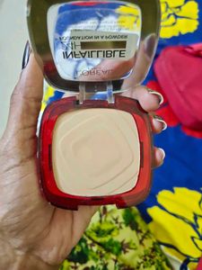 Loreal Infallible Powder Foundation Golden beige