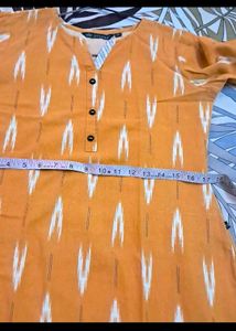 Avaasa cotton ikat kurta